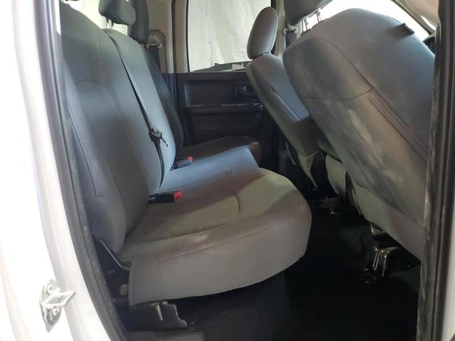 1C6RR7FG8JS212068 - 2018 RAM 1500 ST Білий фото 10