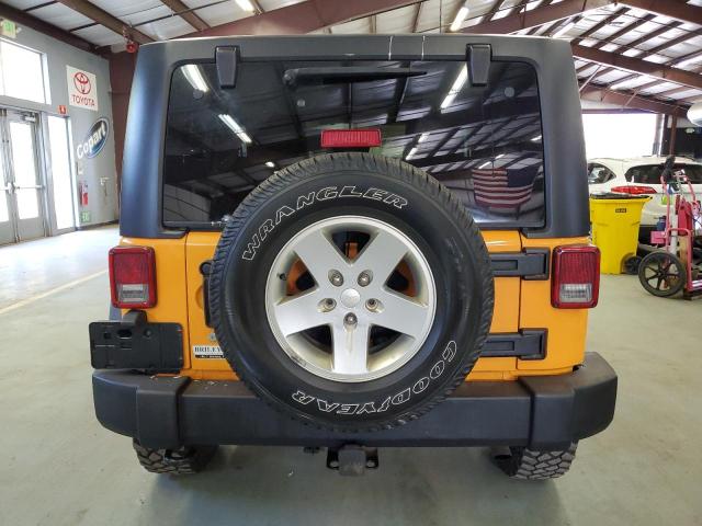 1C4AJWAG7CL166907 - 2012 JEEP WRANGLER SPORT 金色 照片 6