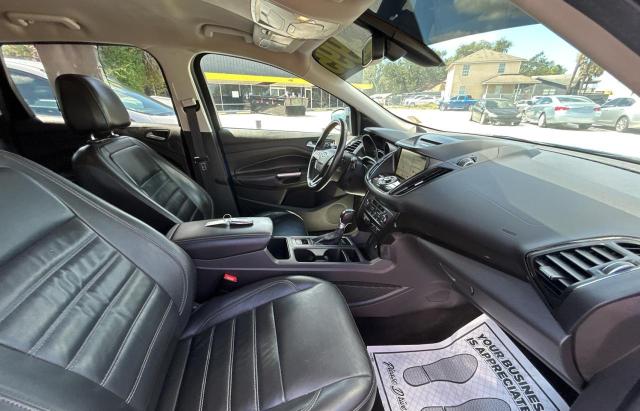 1FMCU9J95HUD95912 - 2017 FORD ESCAPE TITANIUM BLUE photo 5