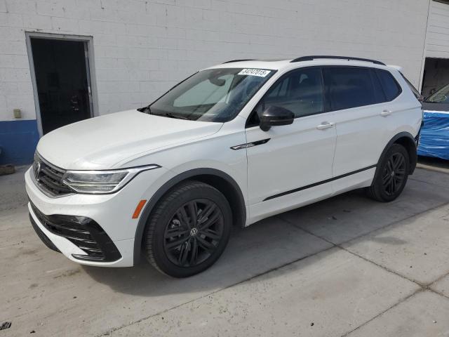 2022 VOLKSWAGEN TIGUAN SE R-LINE BLACK, null