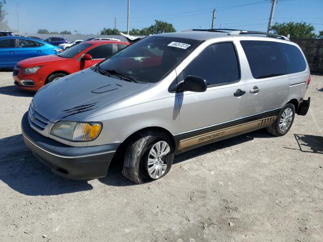 2001 TOYOTA SIENNA LE, 