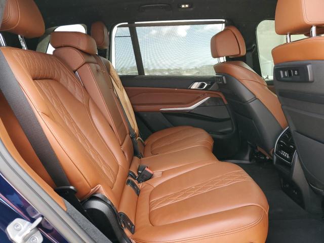 5UXCX6C06M9F64049 - 2021 BMW X7 M50I BLUE photo 11