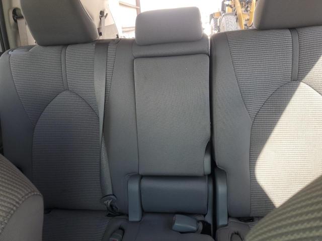 5TDKDRAH6PS009198 - 2023 TOYOTA HIGHLANDER L SILVER photo 10