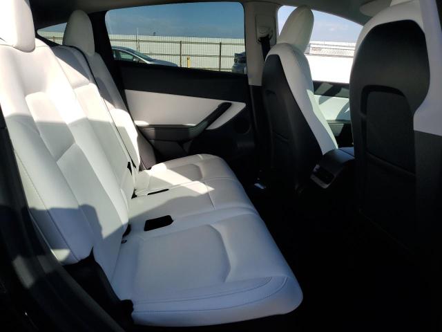 7SAYGAEE2NF417561 - 2022 TESLA MODEL Y 黑色 照片 11