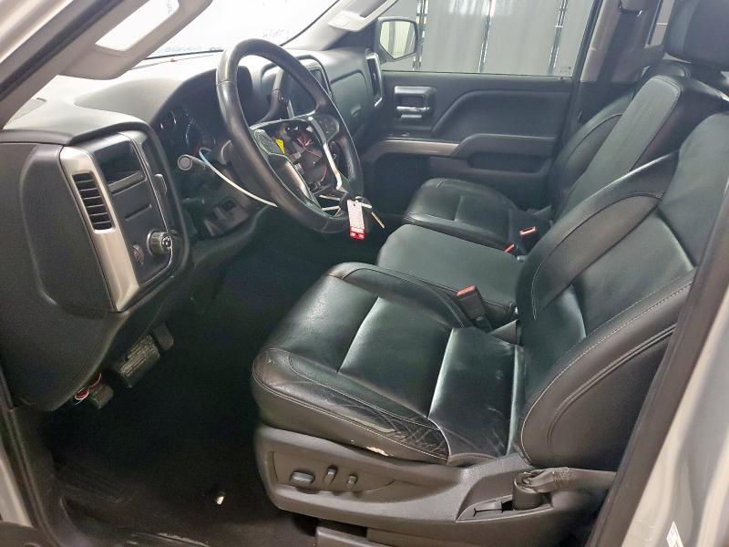 3GCPCRECXJG613012 - 2018 CHEVROLET SILVERADO C1500 LT 银色 照片 7