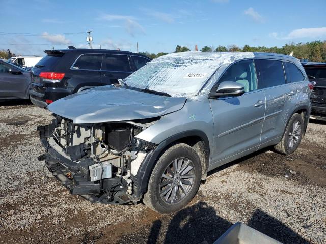 2018 TOYOTA HIGHLANDER SE, 