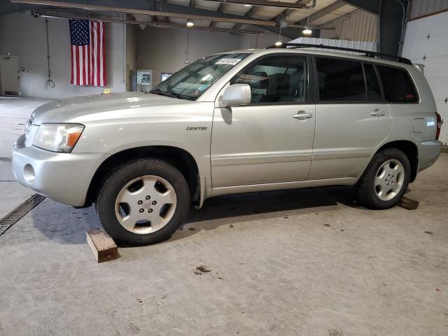 2004 TOYOTA HIGHLANDER, 