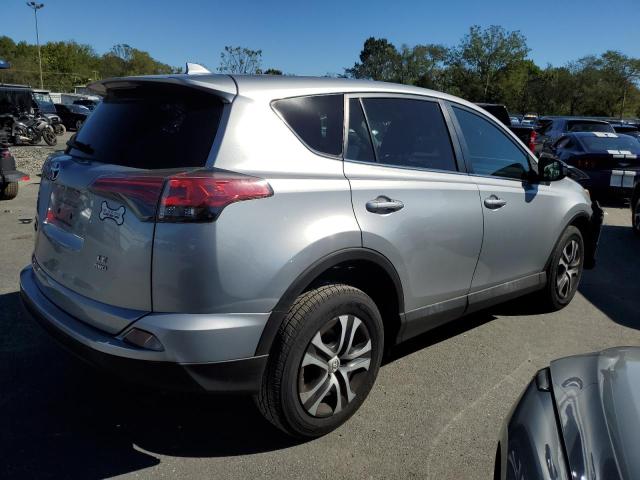 2T3BFREV8JW723043 - 2018 TOYOTA RAV4 LE SILVER photo 3