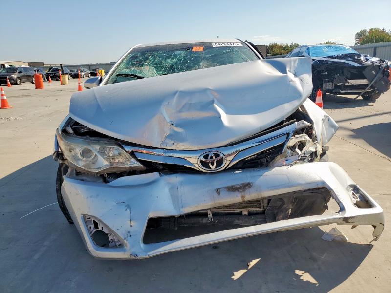 4T1BF1FK2CU090363 - 2012 TOYOTA CAMRY BASE SILVER photo 5
