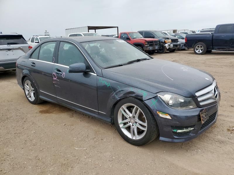 WDDGF8AB6DR274208 - 2013 MERCEDES-BENZ C 300 4MATIC GRAY photo 4