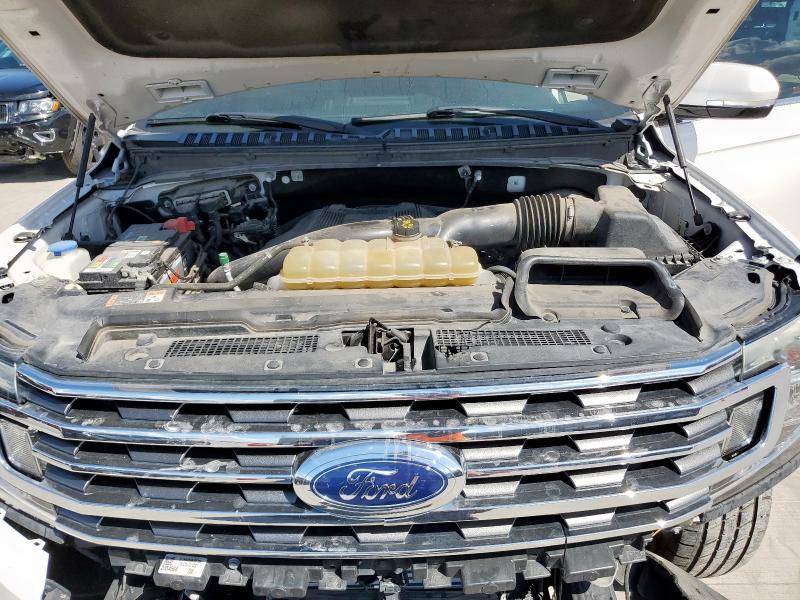 1FMJU1HT9JEA66737 - 2018 FORD EXPEDITION XLT WHITE photo 12