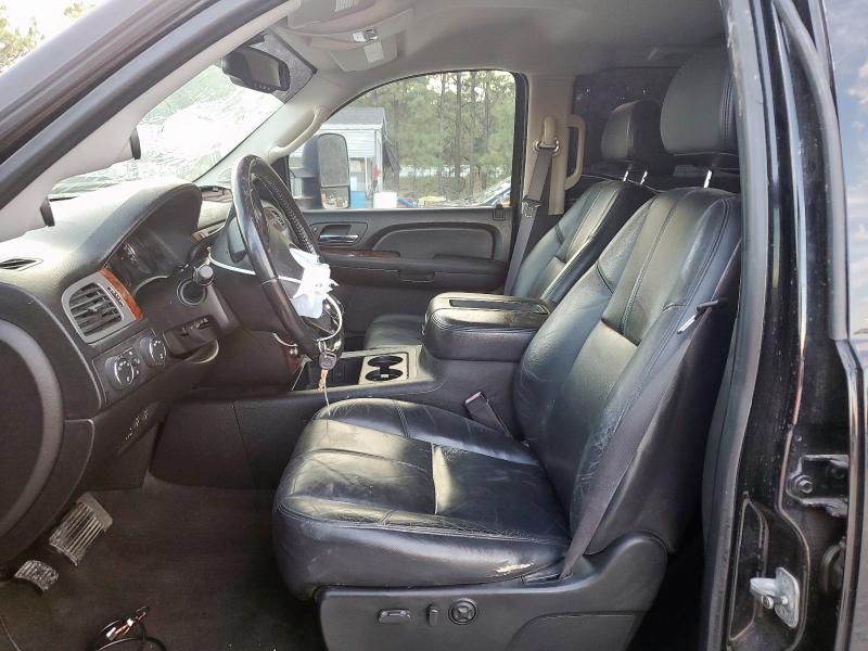 1GCJK33648F151190 - 2008 CHEVROLET SILVERADO K3500 BLACK photo 7