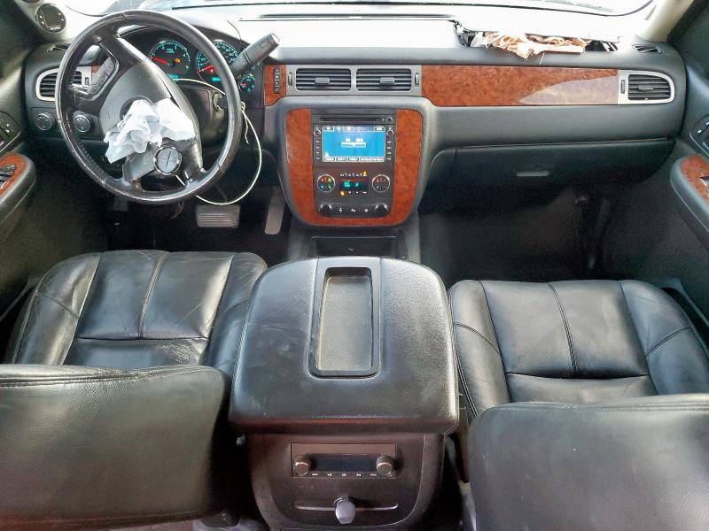 1GCJK33648F151190 - 2008 CHEVROLET SILVERADO K3500 BLACK photo 8