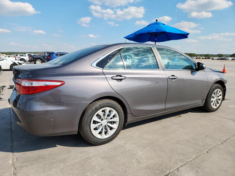 4T4BF1FKXGR533547 - 2016 TOYOTA CAMRY LE GRAY photo 3