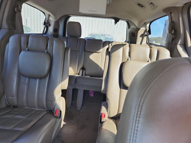 2C4RC1BG9CR363647 - 2012 CHRYSLER TOWN & COU TOURING GOLD photo 10