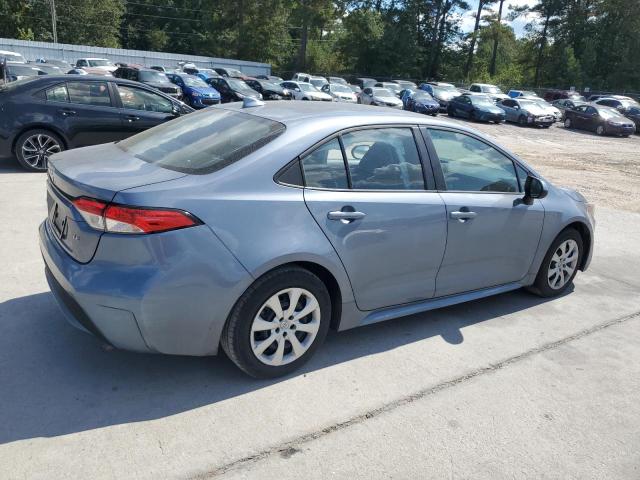 5YFEPMAE4NP316128 - 2022 TOYOTA COROLLA LE BLUE photo 3