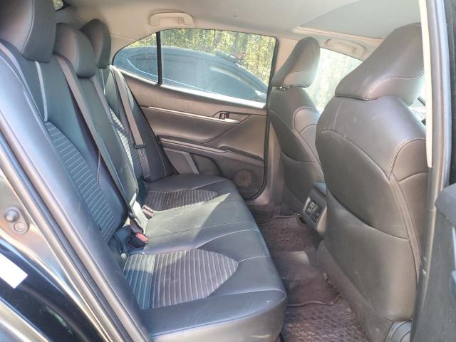 4T1B11HK0JU033233 - 2018 TOYOTA CAMRY L BLACK photo 10