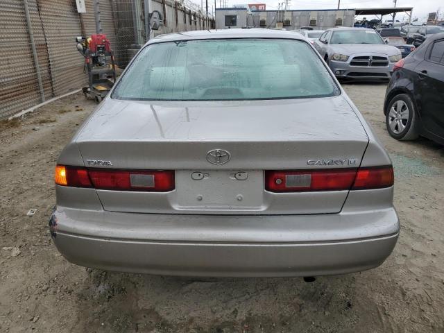 4T1BG22K6XU468957 - 1999 TOYOTA CAMRY CE GRAY photo 6