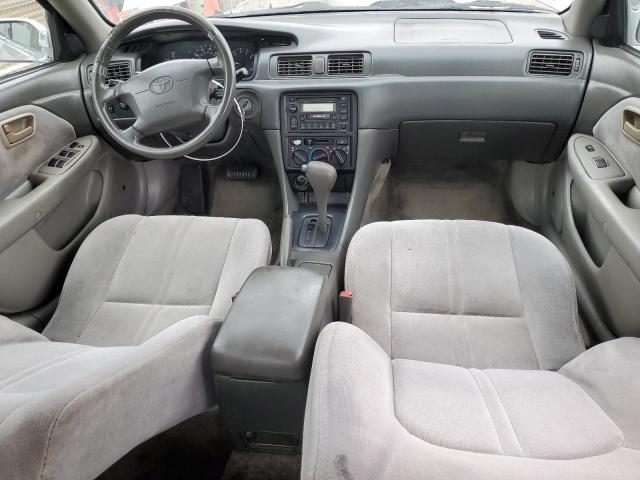 4T1BG22K6XU468957 - 1999 TOYOTA CAMRY CE GRAY photo 8