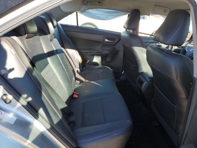 4T1BF1FK3HU768772 - 2017 TOYOTA CAMRY SE LE 银色 照片 10