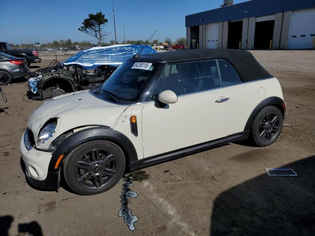 2012 MINI COOPER, 