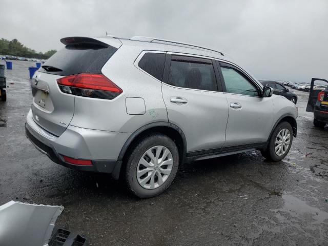 JN8AT2MV4HW276613 - 2017 NISSAN ROGUE S ვერცხლისფერი ფოტო 3