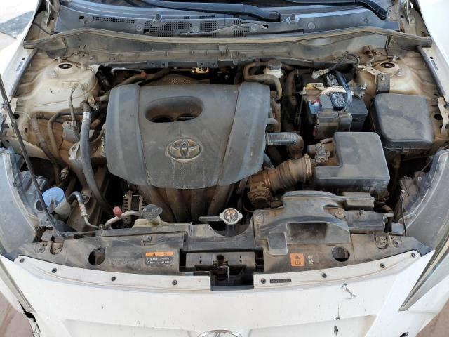 3MYDLBZV2GY112027 - 2016 TOYOTA SCION IA WHITE photo 11