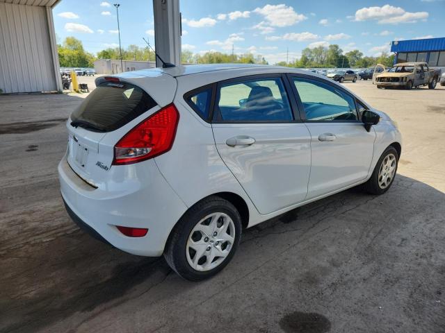 3FADP4EJ2DM186901 - 2013 FORD FIESTA SE 白色 照片 3