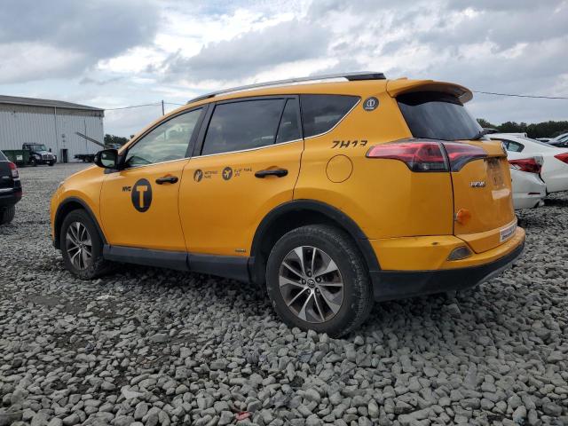 JTMRJREV0JD176571 - 2018 TOYOTA RAV4 HV LE Sarı fotoğraf 2