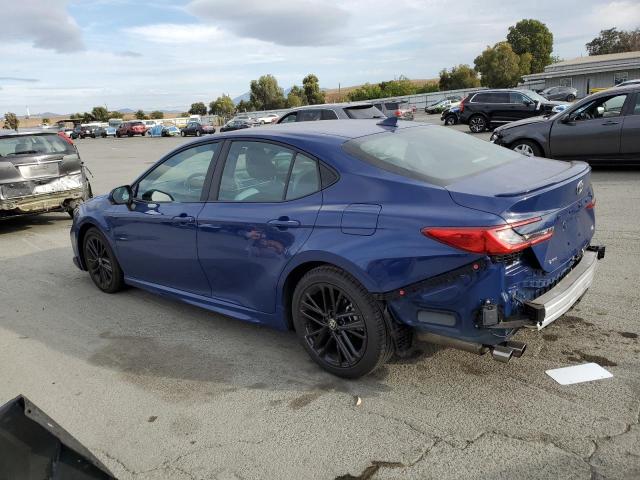 4T1DAACK3SU142917 - 2025 TOYOTA CAMRY XSE BLUE photo 2
