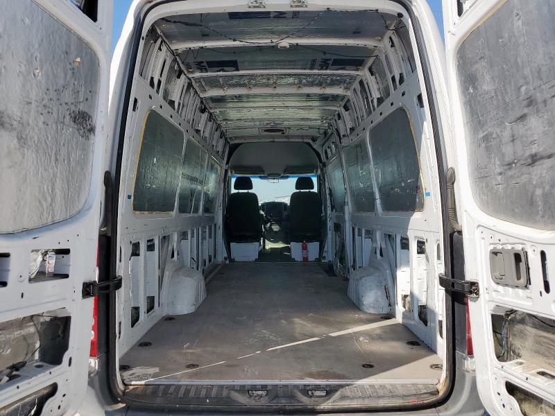 WD3PE8CC5E5890200 - 2014 MERCEDES-BENZ SPRINTER 2500 WHITE photo 10