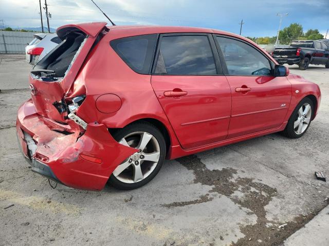 JM1BK343451311411 - 2005 MAZDA 3 HATCHBACK RED photo 3
