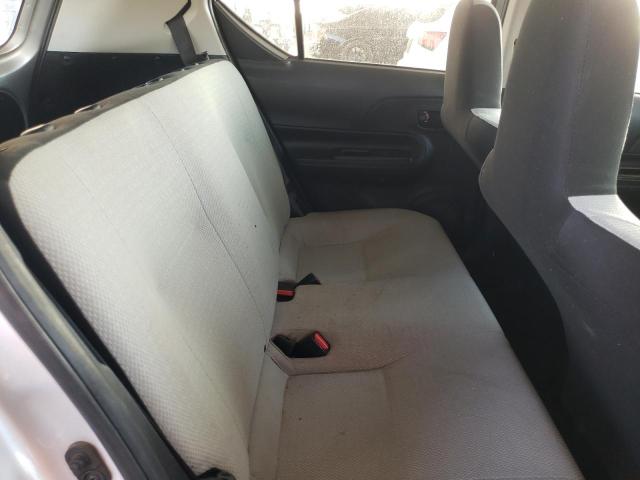 JTDKDTB33F1580613 - 2015 TOYOTA PRIUS C 银色 照片 10