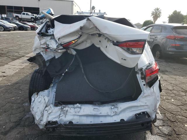 5YFB4MDEXSP268007 - 2025 TOYOTA COROLLA LE თეთრი ფოტო 6