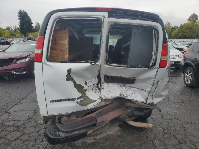 1GCFG15ZX71163942 - 2007 CHEVROLET EXPRESS G1 WHITE photo 6