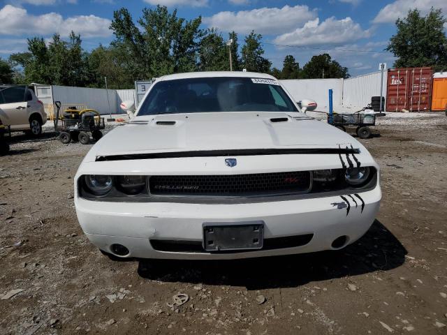 2B3LJ54T89H602862 - 2009 DODGE CHALLENGER R/T WHITE photo 5