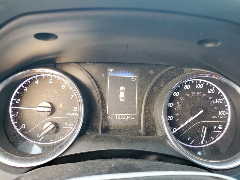 4T1B11HKXKU243260 - 2019 TOYOTA CAMRY L BLACK photo 9