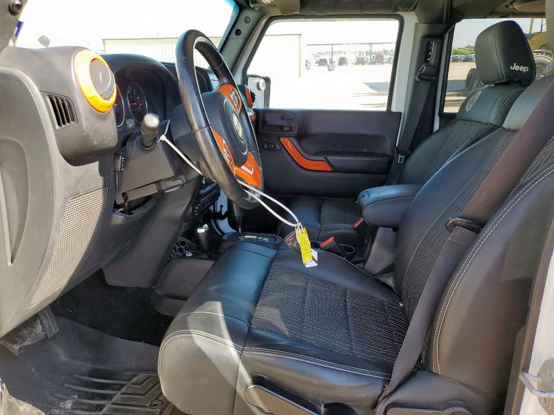 1C4BJWDG7CL289588 - 2012 JEEP WRANGLER U SPORT 白色 照片 7