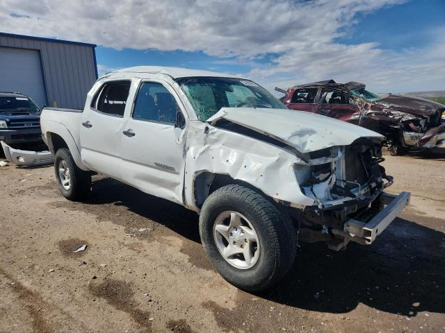 3TMLU42N26M007720 - 2006 TOYOTA TACOMA DOUBLE CAB WHITE photo 4