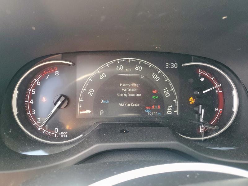 2T3K1RFV1RC277098 - 2024 TOYOTA RAV4 LE 灰色 照片 9