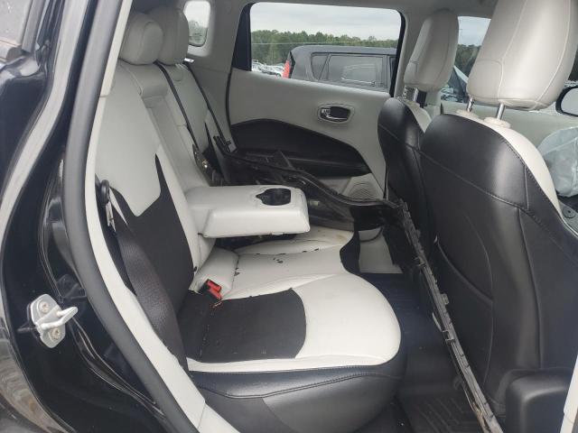 3C4NJCBBXKT832292 - 2019 JEEP COMPASS LATITUDE Սև լուսանկար 11