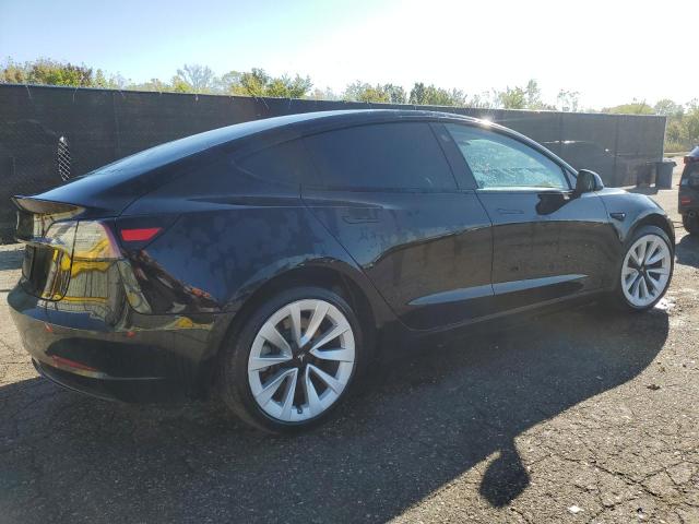 5YJ3E1EA0PF452113 - 2023 TESLA MODEL 3 BLACK photo 3