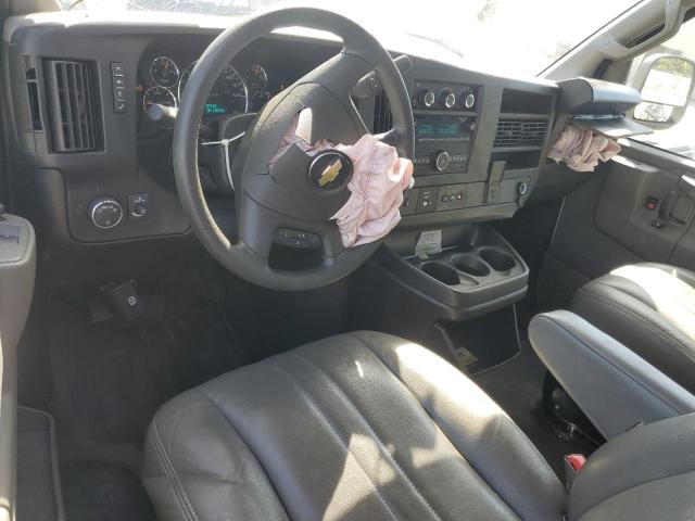 1GCWGAFPXP1103527 - 2023 CHEVROLET EXPRESS G2 WHITE photo 8