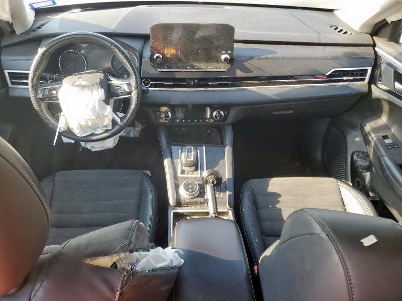 JA4J4UA87PZ026180 - 2023 MITSUBISHI OUTLANDER SE თეთრი ფოტო 8