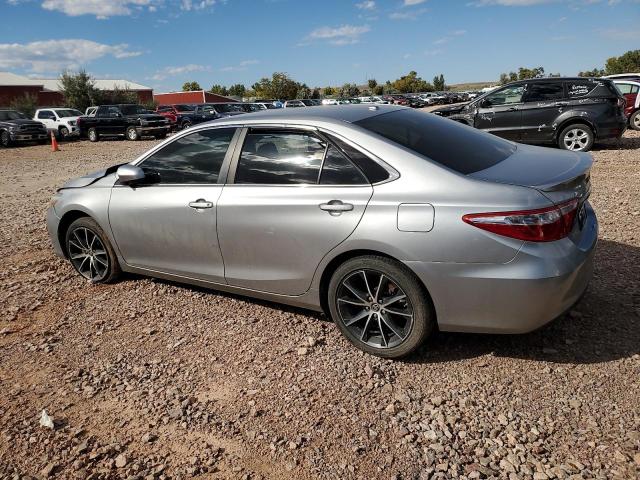 4T1BF1FK1GU200812 - 2016 TOYOTA CAMRY LE SILVER photo 2