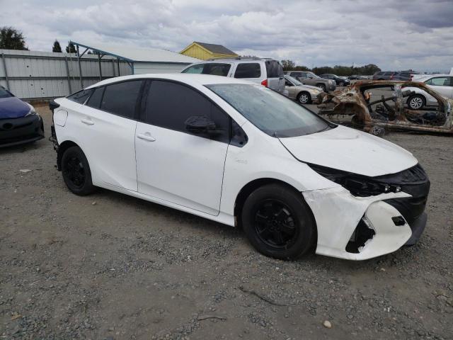 JTDKARFP9H3062540 - 2017 TOYOTA PRIUS PRIM თეთრი ფოტო 4