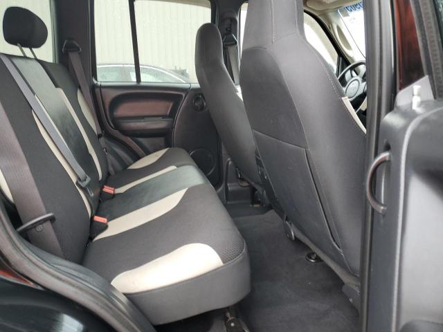 1J4GK48K43W703148 - 2003 JEEP LIBERTY SPORT BLACK photo 11