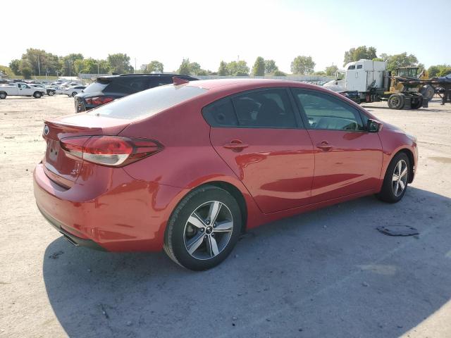 3KPFL4A75JE203429 - 2018 KIA FORTE LX Қызыл фото 3