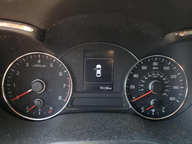 3KPFL4A75JE203429 - 2018 KIA FORTE LX Қызыл фото 9