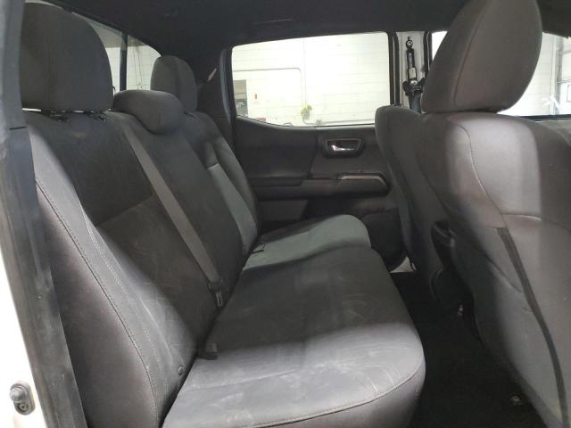 3TMDZ5BNXHM035599 - 2017 TOYOTA TACOMA DOUBLE CAB WHITE photo 10